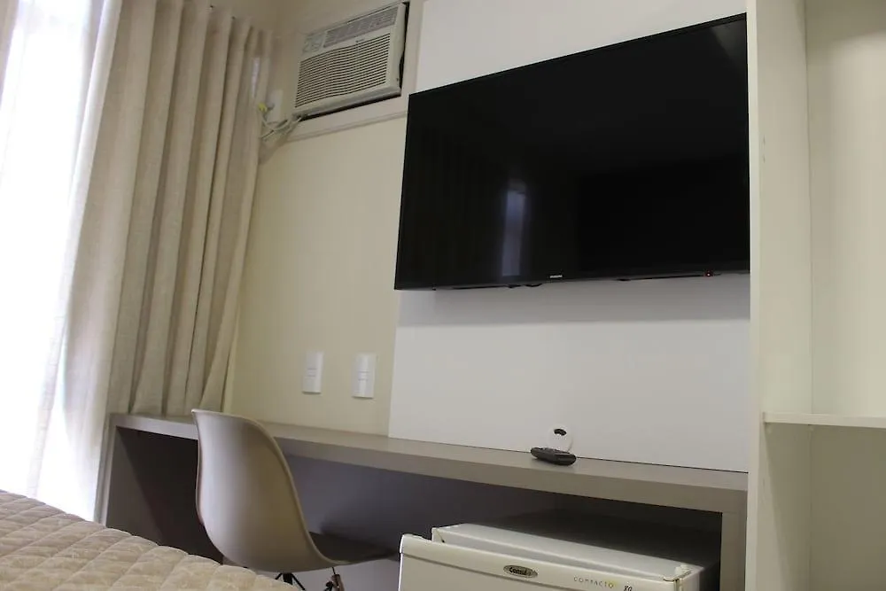 Caravaggio Praia Hotel Florianopolis 3*,